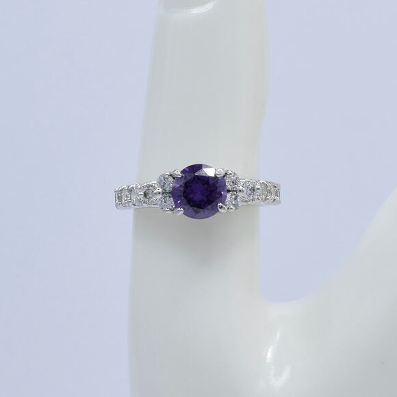 NWOT Fragrant Jewels Purple Round-Cut Pave Multi-Stone Ring Size 7.75 US - Picture 2 of 5